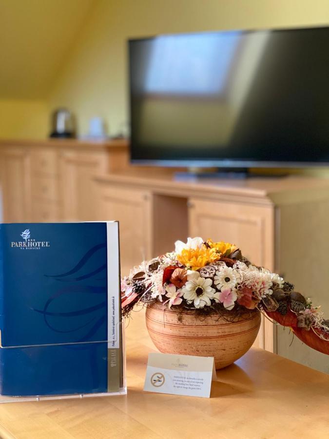 Parkhotel Na Baracke Nova Dubnica Экстерьер фото